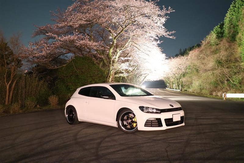 Kit Gros Freins CEIKA Sur-Mesure Volkswagen Scirocco R (09~16)